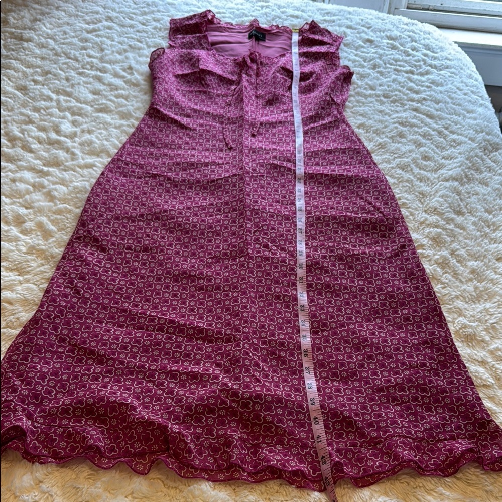 Elegant Pink Sleeveless Dress